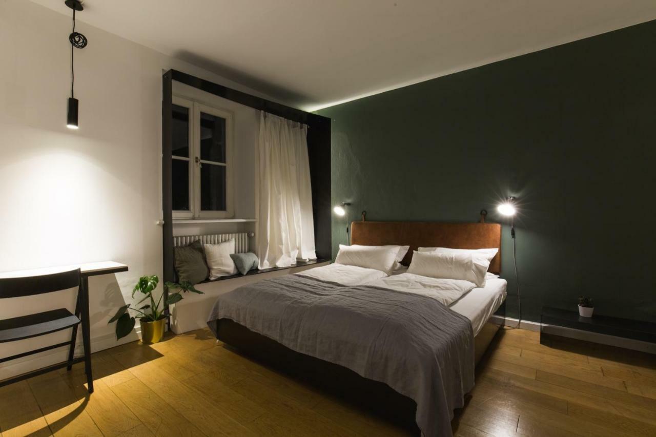 Vier Zimmer Мюнхен Екстериор снимка