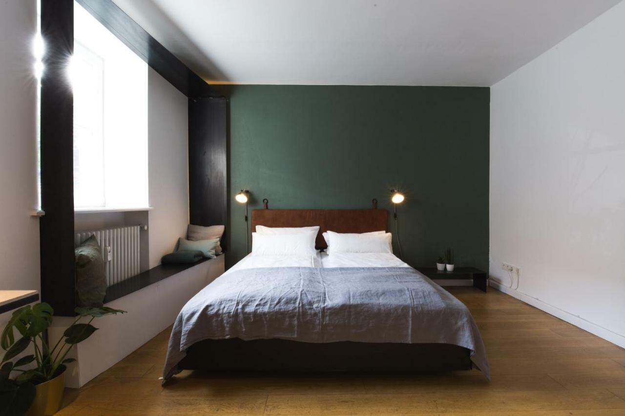 Vier Zimmer Мюнхен Екстериор снимка